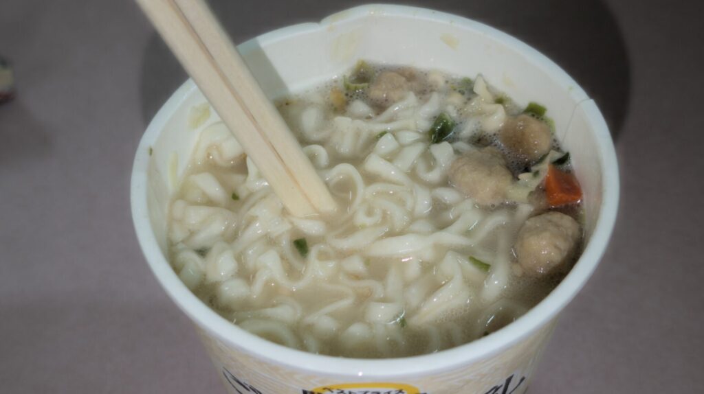トップバリュー ベストプライス ごま豆乳うどん 商品画像