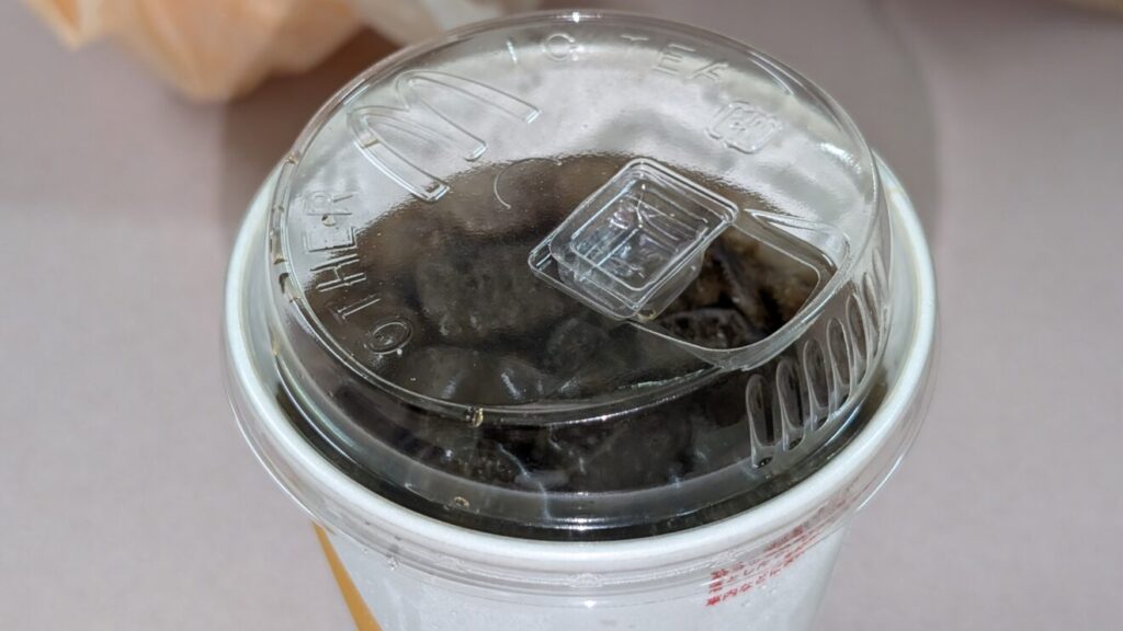 ストローがいらない蓋